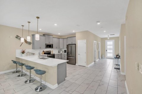 Купить виллу или дом в Киссимми, Флорида 6 комнат, 398.46м2, № 2156748 - фото 19