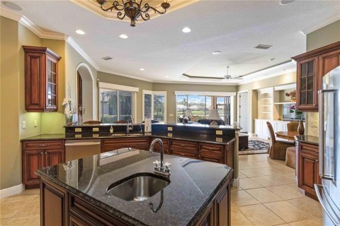 House in Sarasota, Florida 4 bedrooms, 353.96 sq.m. № 1869226 - photo 17