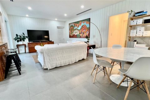 Casa en alquiler en Palmetto Bay, Florida, 4 dormitorios, 248.61 m2 № 1507027 - foto 13