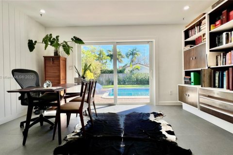 Casa en alquiler en Palmetto Bay, Florida, 4 dormitorios, 248.61 m2 № 1507027 - foto 20