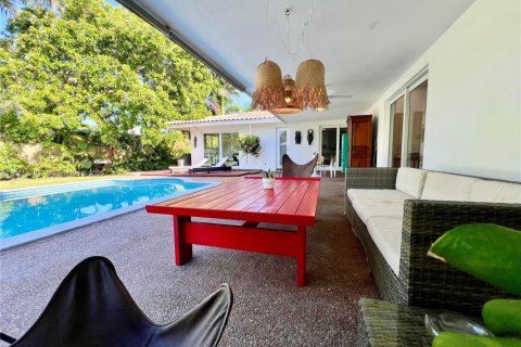 Casa en alquiler en Palmetto Bay, Florida, 4 dormitorios, 248.61 m2 № 1507027 - foto 29