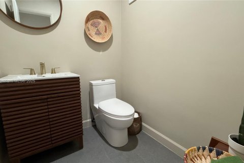 Casa en alquiler en Palmetto Bay, Florida, 4 dormitorios, 248.61 m2 № 1507027 - foto 16