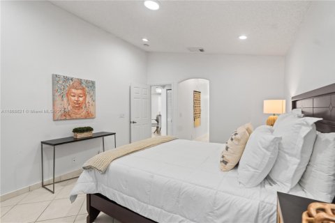 Купить виллу или дом в Холливуд, Флорида 3 спальни, 153.1м2, № 1923226 - фото 19