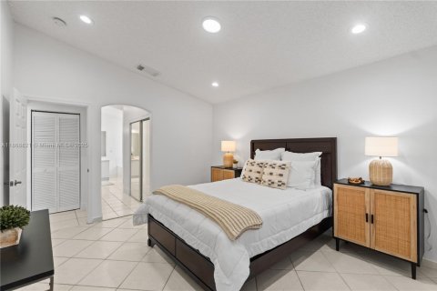 Купить виллу или дом в Холливуд, Флорида 3 спальни, 153.1м2, № 1923226 - фото 18