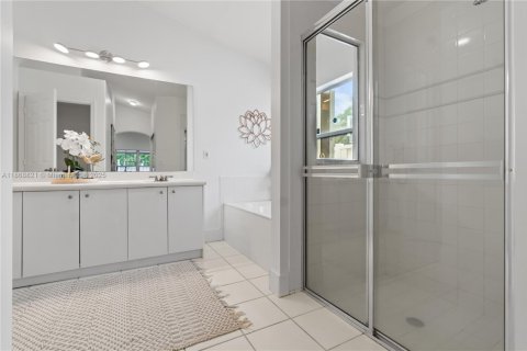 Купить виллу или дом в Холливуд, Флорида 3 спальни, 153.1м2, № 1923226 - фото 21