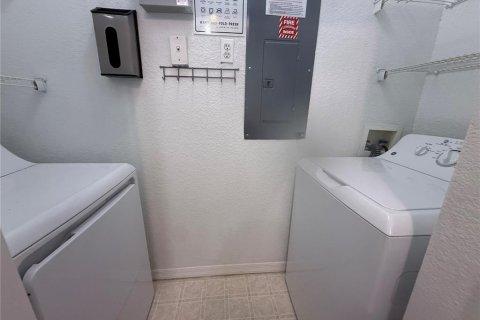 Copropriété à louer à Kissimmee, Floride: 2 chambres, 103.12 m2 № 2419102 - photo 27