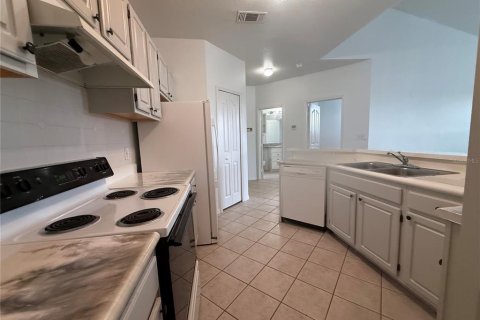 Copropriété à louer à Kissimmee, Floride: 2 chambres, 103.12 m2 № 2419102 - photo 7