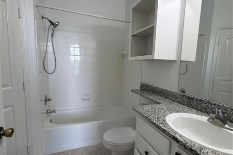 Copropriété à louer à Kissimmee, Floride: 2 chambres, 103.12 m2 № 2419102 - photo 18