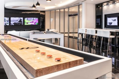 Condo in Miami, Florida, 2 bedrooms  № 1997299 - photo 21