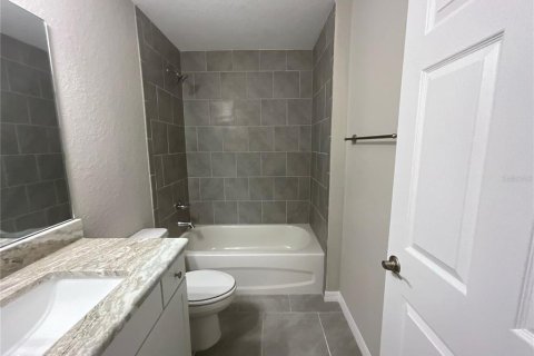 House in Ocala, Florida 3 bedrooms, 100.71 sq.m. № 2379628 - photo 15