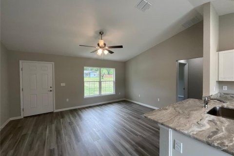 House in Ocala, Florida 3 bedrooms, 100.71 sq.m. № 2379628 - photo 5