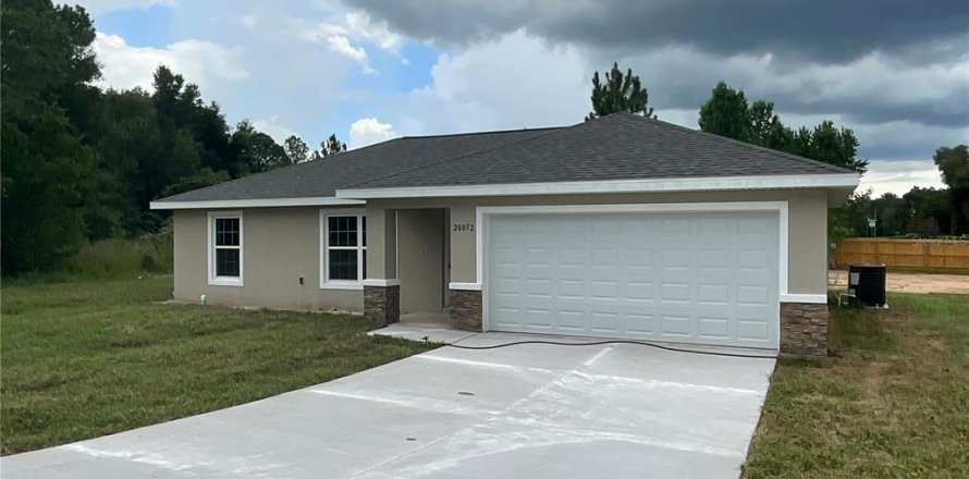 House in Ocala, Florida 3 bedrooms, 100.71 sq.m. № 2379628