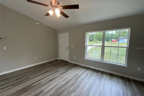House in Ocala, Florida 3 bedrooms, 100.71 sq.m. № 2379628 - photo 3