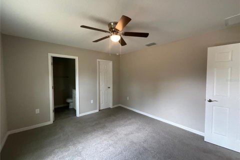 House in Ocala, Florida 3 bedrooms, 100.71 sq.m. № 2379628 - photo 6
