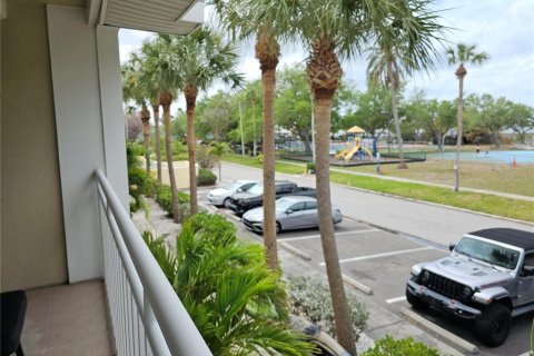Condo in Ruskin, Florida, 1 bedroom  № 2195112 - photo 14