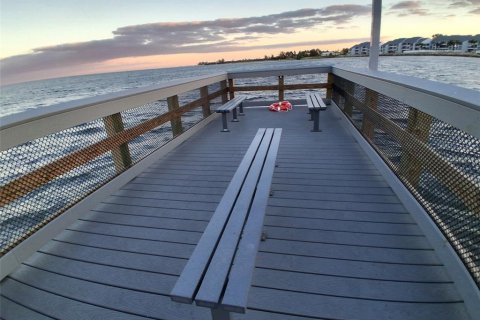 Condo in Ruskin, Florida, 1 bedroom  № 2195112 - photo 9