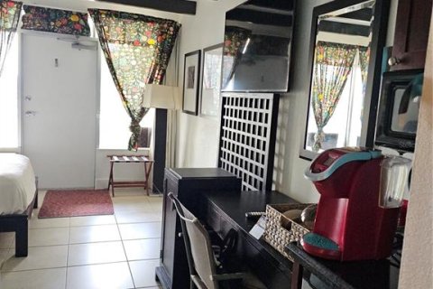 Condo in Ruskin, Florida, 1 bedroom  № 2195112 - photo 17