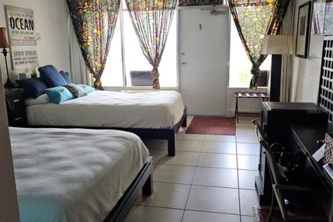Condo in Ruskin, Florida, 1 bedroom  № 2195112 - photo 16