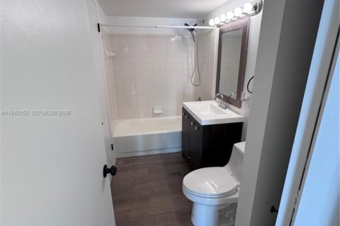 Купить кондоминиум в Бока-Ратон, Флорида 1 спальня, 65.03м2, № 2001498 - фото 8