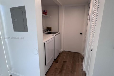 Купить кондоминиум в Бока-Ратон, Флорида 1 спальня, 65.03м2, № 2001498 - фото 13