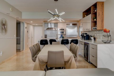 Copropriété à louer à Hallandale Beach, Floride: 3 chambres, 161 m2 № 1937852 - photo 8