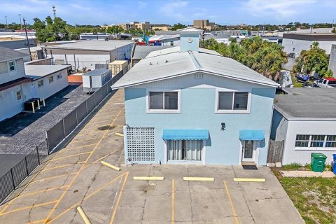 Immobilier commercial à vendre à Venice, Floride: 555.74 m2 № 2091492 - photo 2