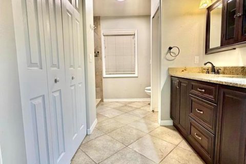 Villa ou maison à vendre à Sarasota, Floride: 3 chambres, 149.94 m2 № 2237750 - photo 26