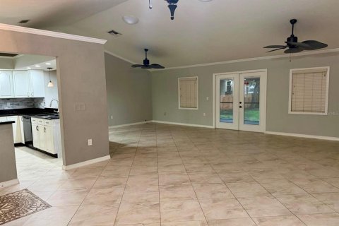 Villa ou maison à vendre à Sarasota, Floride: 3 chambres, 149.94 m2 № 2237750 - photo 13