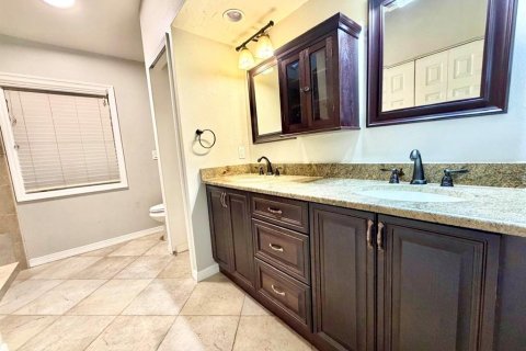 Villa ou maison à vendre à Sarasota, Floride: 3 chambres, 149.94 m2 № 2237750 - photo 27