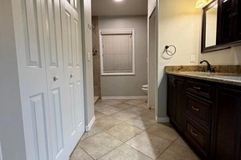 Villa ou maison à vendre à Sarasota, Floride: 3 chambres, 149.94 m2 № 2237750 - photo 10