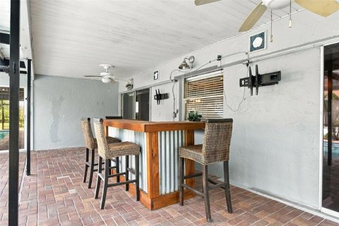 House in New Port Richey, Florida 3 bedrooms, 143.16 sq.m. № 2393443 - photo 30