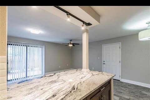 Appartement à louer à Tampa, Floride: 1 chambre, 65.22 m2 № 1882707 - photo 3