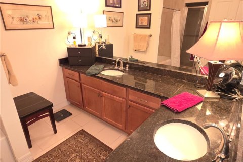 Condominio en venta en Brooksville, Florida, 2 dormitorios, 155.52 m2 № 1916738 - foto 20