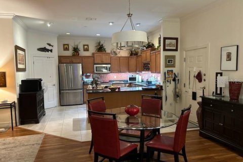 Condominio en venta en Brooksville, Florida, 2 dormitorios, 155.52 m2 № 1916738 - foto 2