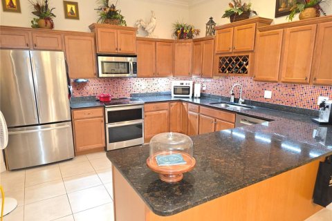 Condominio en venta en Brooksville, Florida, 2 dormitorios, 155.52 m2 № 1916738 - foto 3