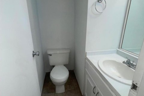 Купить кондоминиум в Помпано-Бич, Флорида 3 комнаты, 64.57м2, № 2190336 - фото 10