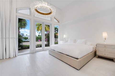 Снять в аренду виллу или дом в Майами-Бич, Флорида 10 спален, 1017.93м2, № 2050657 - фото 24