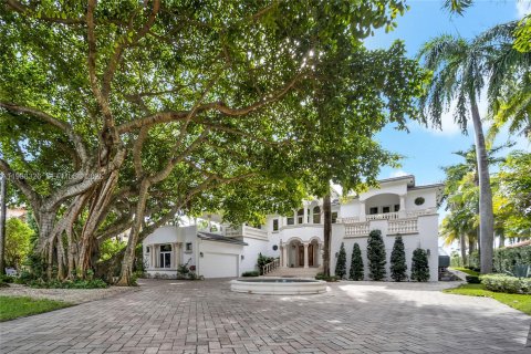 Снять в аренду виллу или дом в Майами-Бич, Флорида 10 спален, 1017.93м2, № 2050657 - фото 5