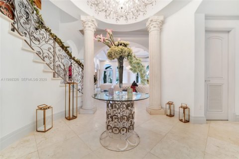 Снять в аренду виллу или дом в Майами-Бич, Флорида 10 спален, 1017.93м2, № 2050657 - фото 6