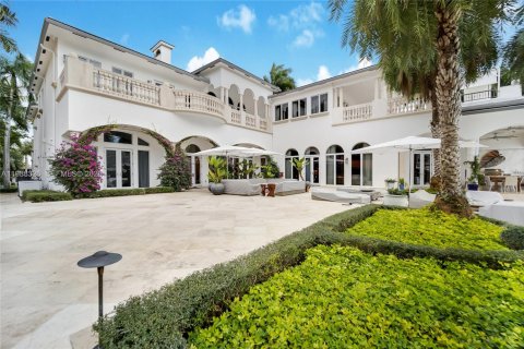Снять в аренду виллу или дом в Майами-Бич, Флорида 10 спален, 1017.93м2, № 2050657 - фото 12