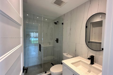 Villa ou maison à louer à Miami, Floride: 3 chambres, 120.77 m2 № 1944369 - photo 6