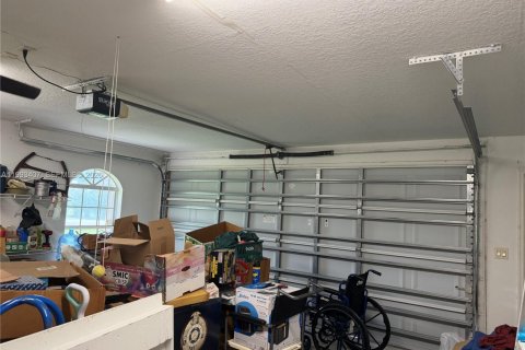 Купить виллу или дом в Уэст-Палм-Бич, Флорида 4 спальни, 204.38м2, № 2057115 - фото 12