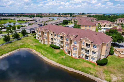 Condo in Davenport, Florida, 3 bedrooms  № 2102939 - photo 4