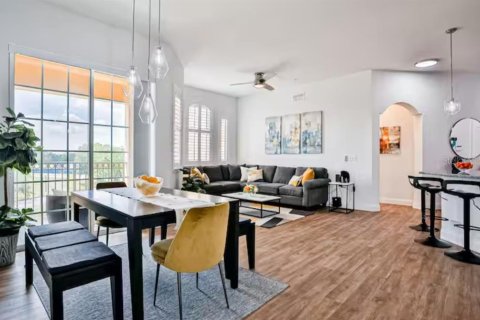 Condo in Davenport, Florida, 3 bedrooms  № 2102939 - photo 24