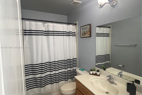 Adosado en venta en Homestead, Florida, 3 dormitorios, 146.79 m2 № 2032898 - foto 12