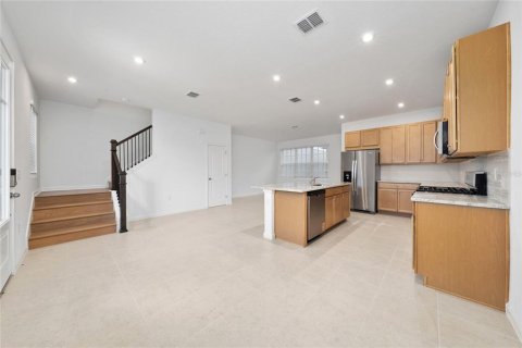 Townhouse in Kissimmee, Florida 3 bedrooms, 151.24 sq.m. № 2198275 - photo 6