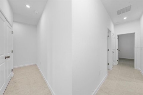 Townhouse in Kissimmee, Florida 3 bedrooms, 151.24 sq.m. № 2198275 - photo 14