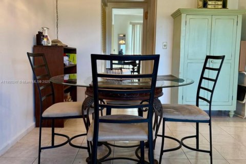 Купить кондоминиум в Бока-Ратон, Флорида 1 спальня, 66.89м2, № 1953684 - фото 13