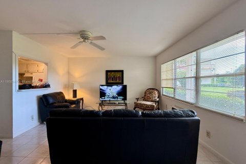 Купить кондоминиум в Бока-Ратон, Флорида 1 спальня, 66.89м2, № 1953684 - фото 8