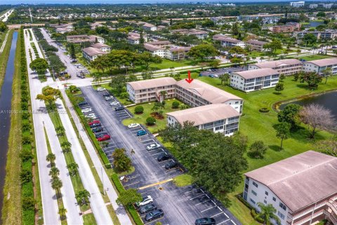 Condominio en venta en Boca Raton, Florida, 1 dormitorio, 66.89 m2 № 1953684 - foto 2